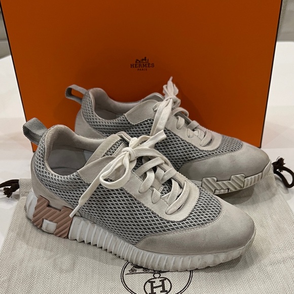 Hermès Beige and Gray Mesh Sneakers - Picture 3 of 17